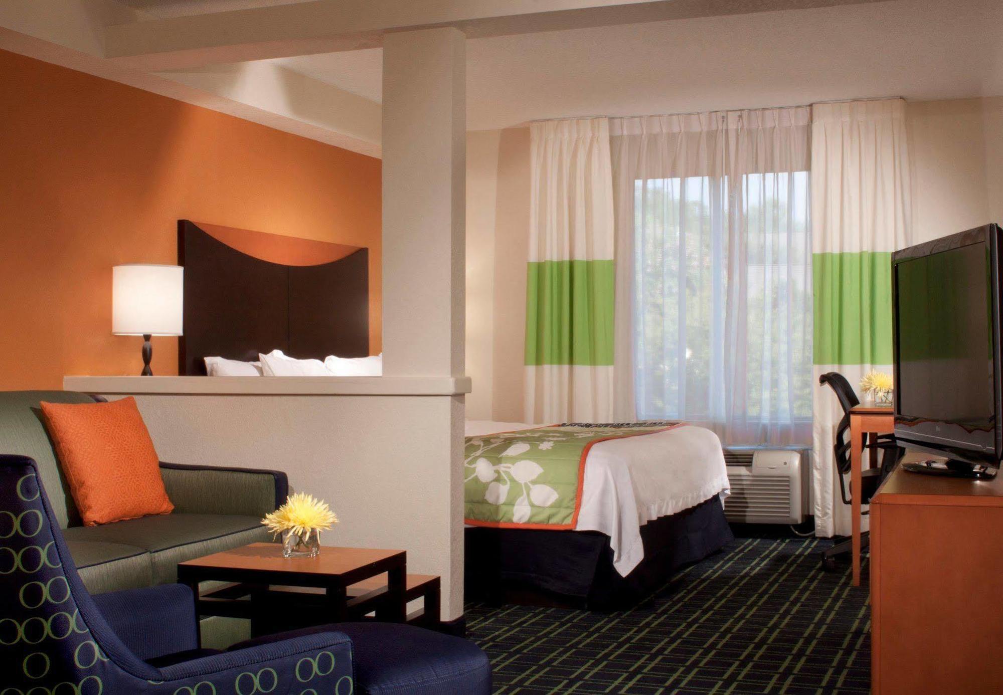 Fairfield Inn & Suites By Marriott Atlanta Kennesaw Pokoj fotografie